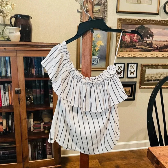 Billabong Wonderland women’s one-shoulder ruffle top rayon SZ S ivory black - Picture 6 of 8